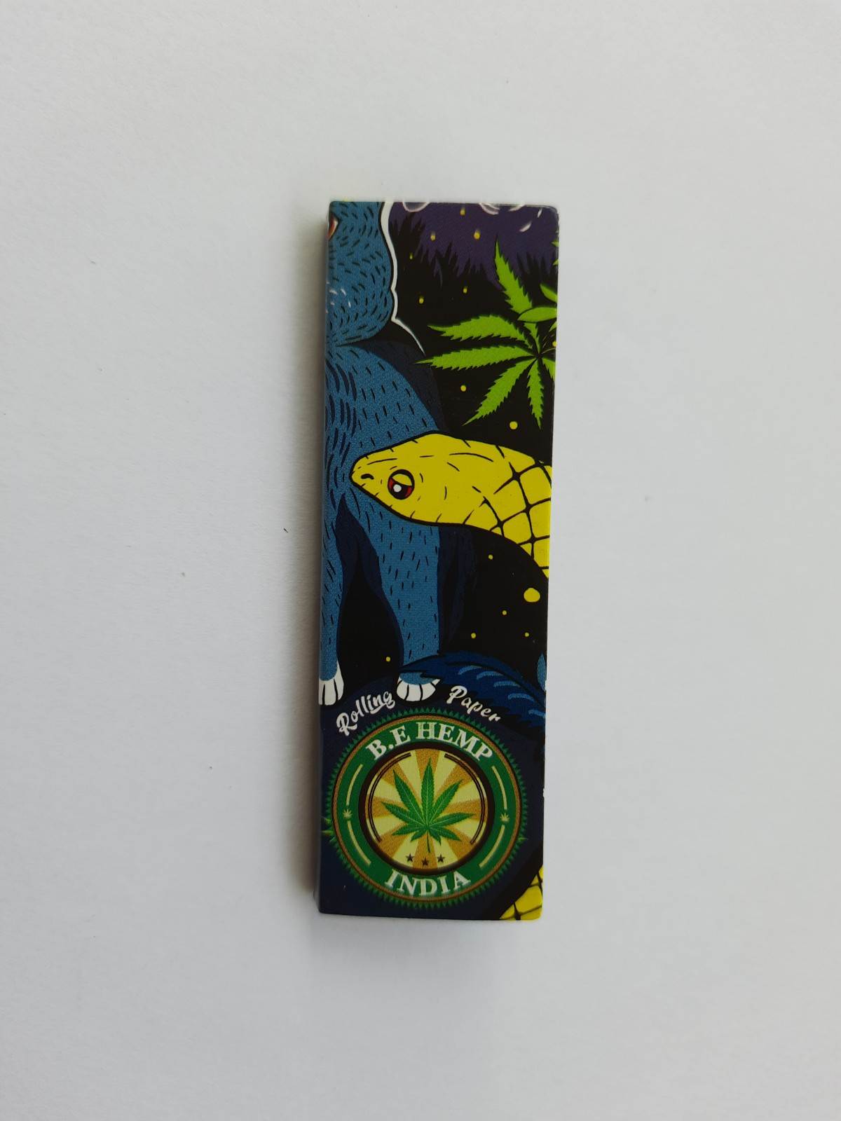 Premium New Indian's B.E Hemp Regular Size Unbleached Papers - 100% Pure, Small Size with 60 Leaves