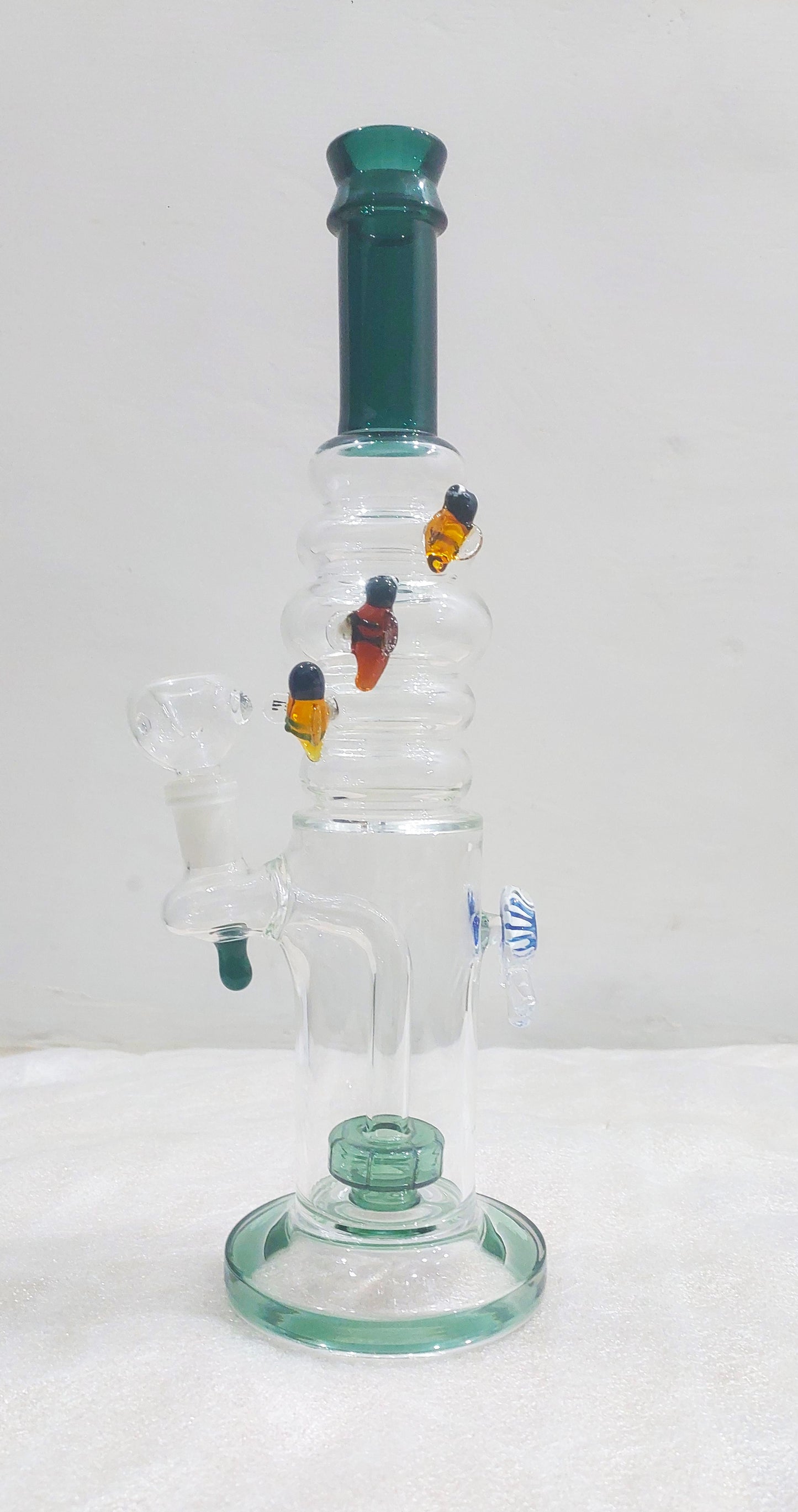 Bees on Rings
Watching every bong rip
Heavy Borosil blow handcrafted glass piece with a Fish eye