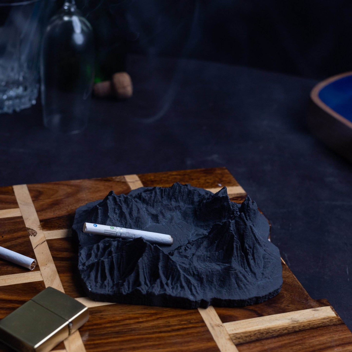 Premium stoner ashtrays for home décor, Minimalist ashtrays instant delivered in Delhi NCR, Compact durable Budget-friendly ashtrays for home décor, Functional aesthetic unique artistic attractive danky ashtray online PAN India usa canada europe united kingdom russia moscow 