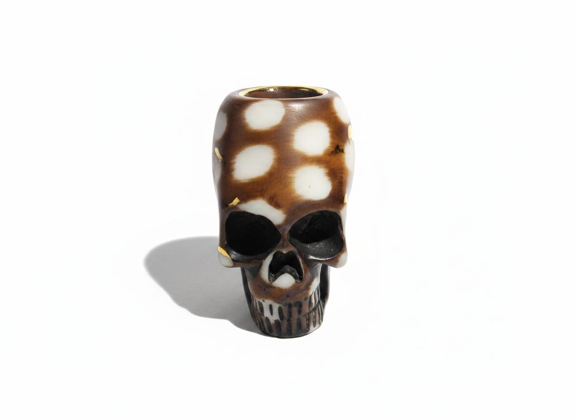 Spotted skull weed smoking pipe white delhi ncr mumbai bangalore chennai INDIA