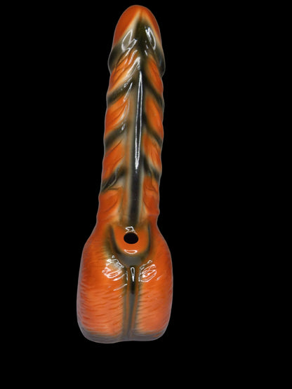 Golden novelty ceramic bong water pipe 11 inch straight pull with metal mini shooter TBBC, Weed bong novelty ceramic 11 inch golden gift TBBC, instant delivery for bongs in delhi ncr,gift for baddies genz  gay lesbian